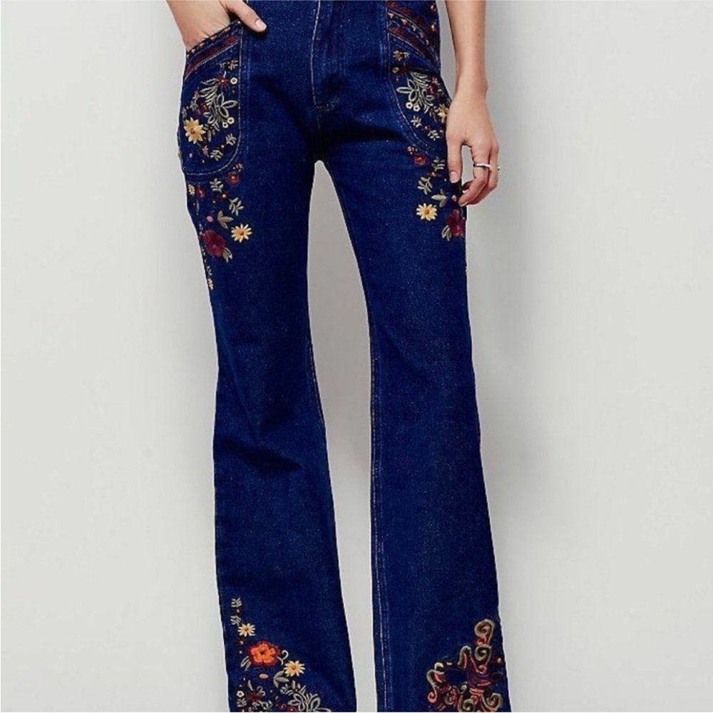 Spell And The Gypsy Collective X Free People Wanderlust Embroidered Jeans NWT - Picture 12 of 14